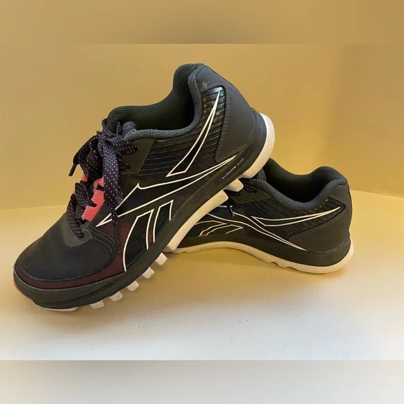 Reebok Runners - Picture 7 of 12